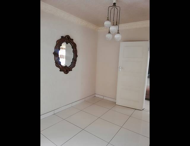 3 BEDROOM FREEHOLD FOR SALE IN ARBORPARK